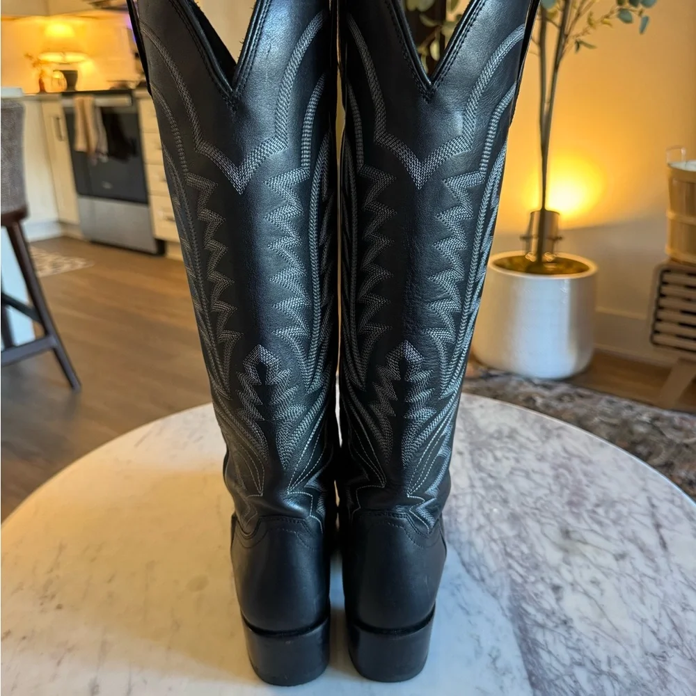 Elegant Black Tall Cowboy Boots - Picture 4 of 6